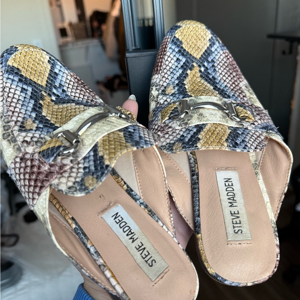 Steve Madden Snakeskin Pattern Loafers with Metal Bit - Picture 7 of 9